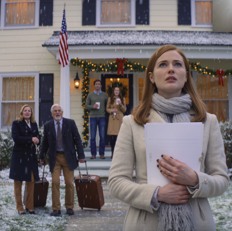 Moi rodzice wpłacili 12 700 dolarów z mojej karty kredytowej na „luksusowy rejs” mojej siostry. Kiedy zadzwoniłem, mama się roześmiała: „Przecież i tak nigdy nie podróżujesz”. Powiedziałem tylko: „Ciesz się podróżą”. Podczas ich nieobecności po cichu sprzedałem dom, w którym mieszkali, bez płacenia czynszu. Kiedy wrócili „do domu”…